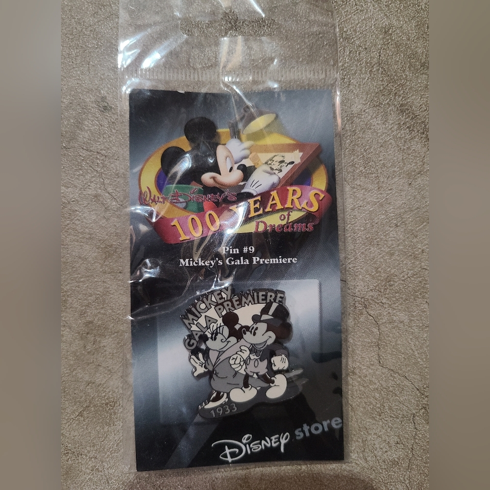 Disney "100 Years Of Dreams" pin #9 Mickey's Gala Premiere